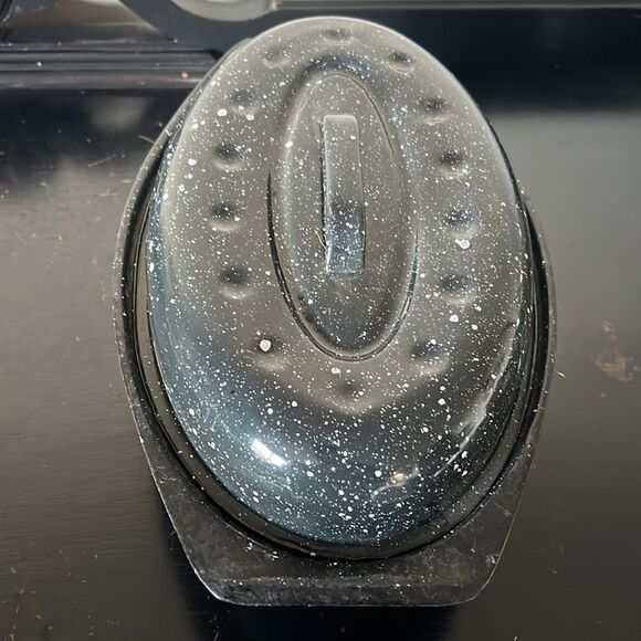 Small Enamelware Roaster black /white specs - Picture 3 of 12